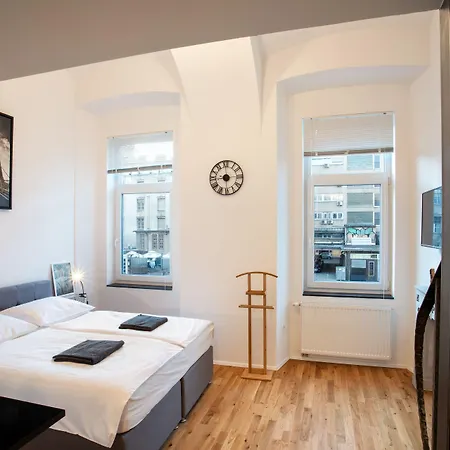 Rhino Apartament *
